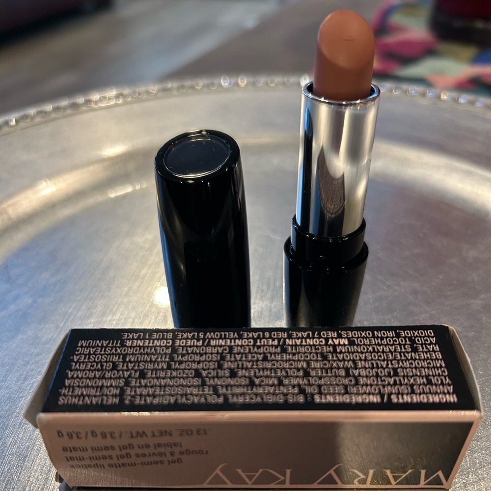 Mary Kay Semi-Matte Lipstick in Bashful You!